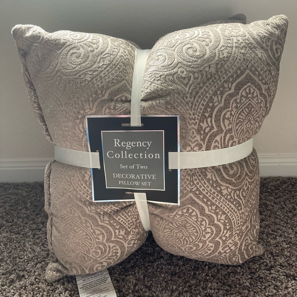 Damask Pattern Accent Throw Pillows (2) - Light Gold and Tan